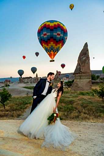Cappadocia Bride and Groom - Special Couple Photo and Video Shoot Lux