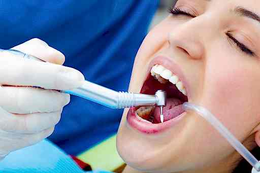 Nevşehir Zirconium Dental Veneer - Examination
