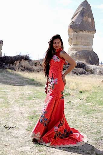 Cappadocia Traditional Chinese Dress Rental