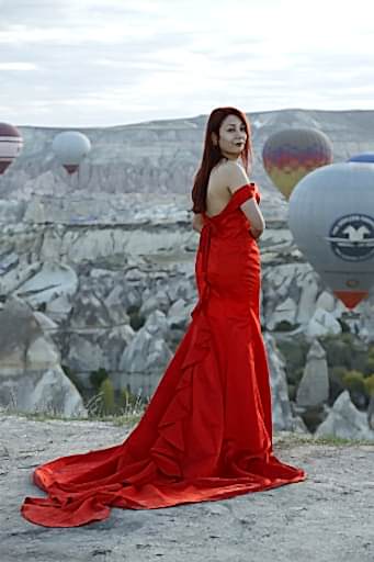 Cappadocia Red Boat Sleeve Dress Rental